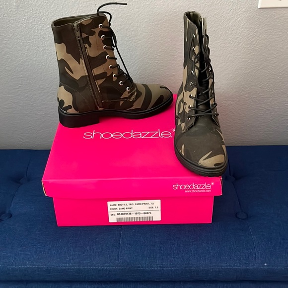 Shoe Dazzle Shoes Stylish New Camouflage Side Zipper Boots With Tie